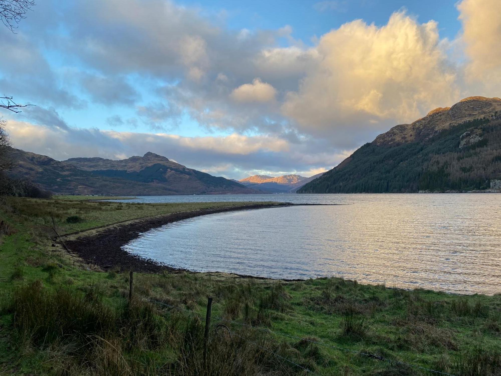 Вилла The Waterside - Carrick Castle - Loch Goil Экстерьер фото